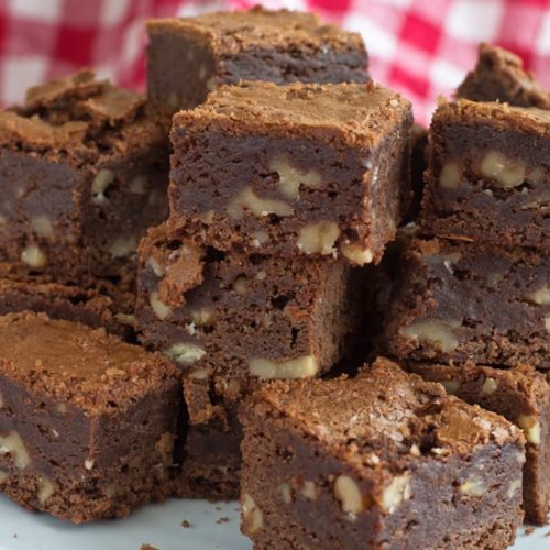 Notting Hill brownies are a sweet brownie treat, named after the movie, "Notting Hill". They're chocolaty, fudgy, chewy, and decadent.