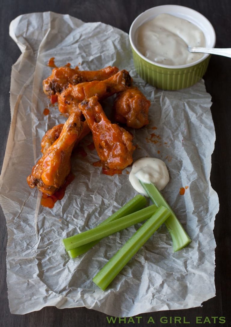 Spicy Low-Carb Buffalo Hot Chicken Wings