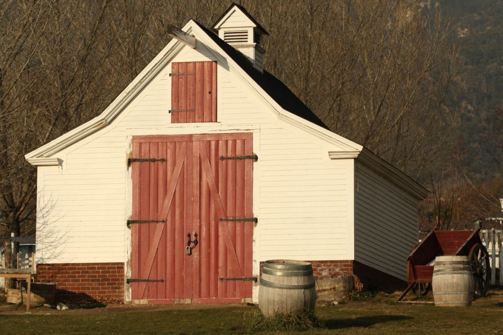 Riley's Farm, barn