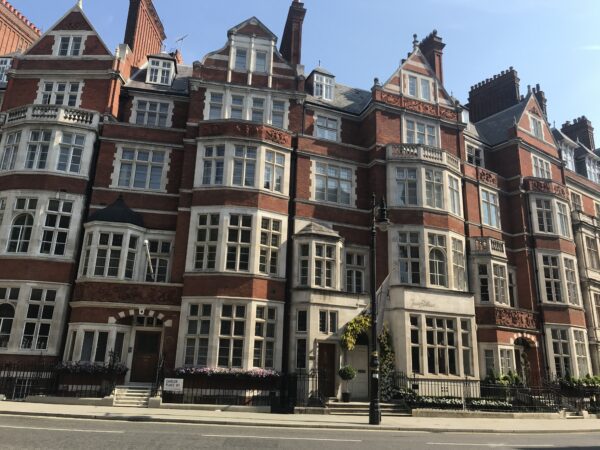 london flats.