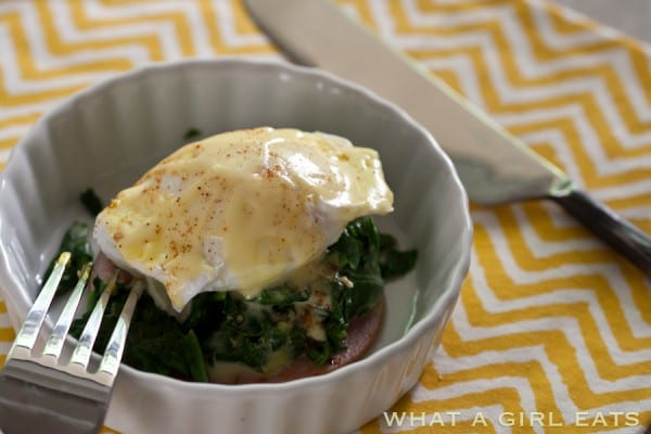 Eggs Florentine is an elegant, yet easy breakfast option, consisting of poached eggs, spinach, and Canadian bacon, drizzled with creamy Hollandaise sauce. Omit the English muffin for a low carb, paleo, and gluten free breakfast.