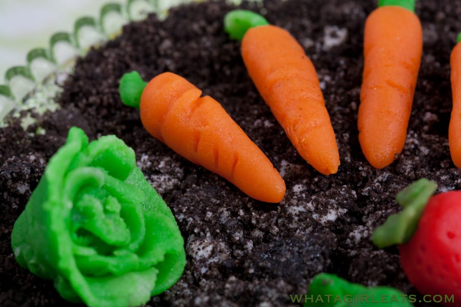 Marzipan candy carrots