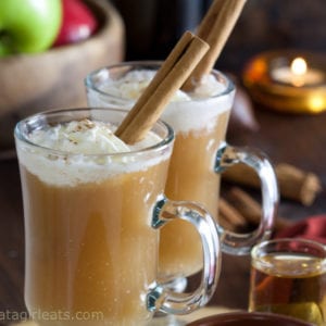 Hot apple pie cocktail