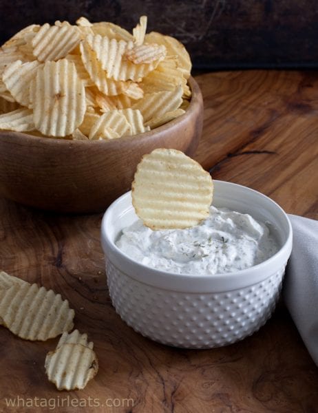 french onion dip with chip
