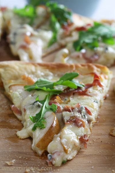 Pear and gorgonzola pizza.