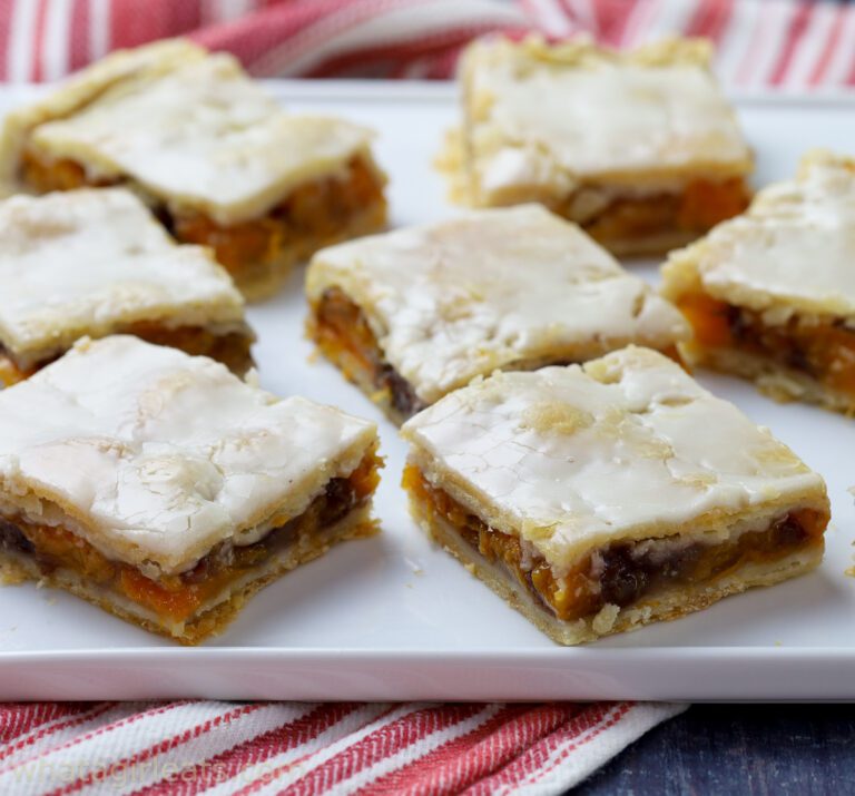 apricot cherry slab pie