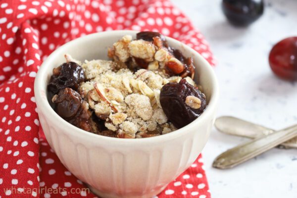 horizontal cherry crisp.