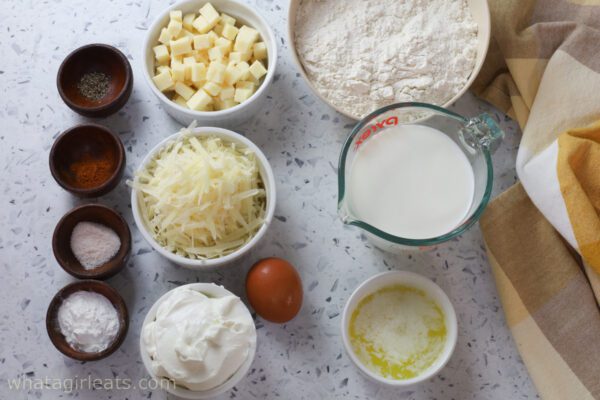 cheese bread ingredients.