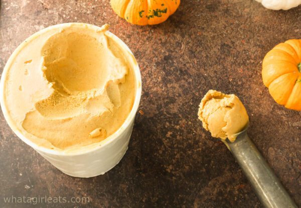 top shot pumpkin ice cream with scoop-2 pumpkin spice ice cream warmer shot.